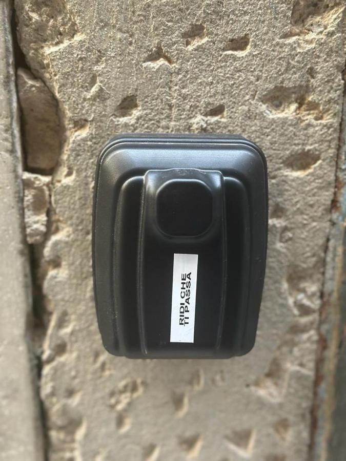 Appartement Ridi Che Ti Passa In Vico Del Fieno à Gênes Extérieur photo